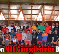 Vali Ümit’ten Milli Güreşçilerimize Başarı Dileği