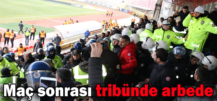 Maç sonrası tribünde arbede