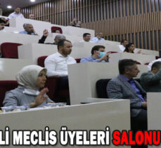 AK PARTİLİ MECLİS ÜYELERİ SALONU TERK ETTİ