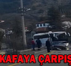 KAFA KAFAYA ÇARPIŞTILAR